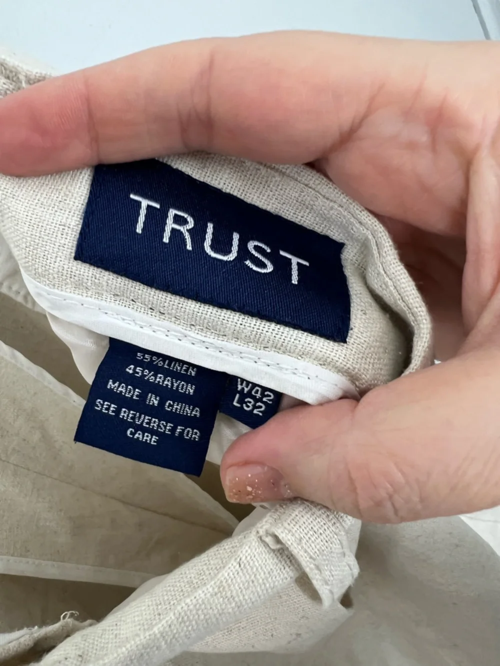 Trust Men's Linen Blend Pleated Front Cuffed Pants Y2k